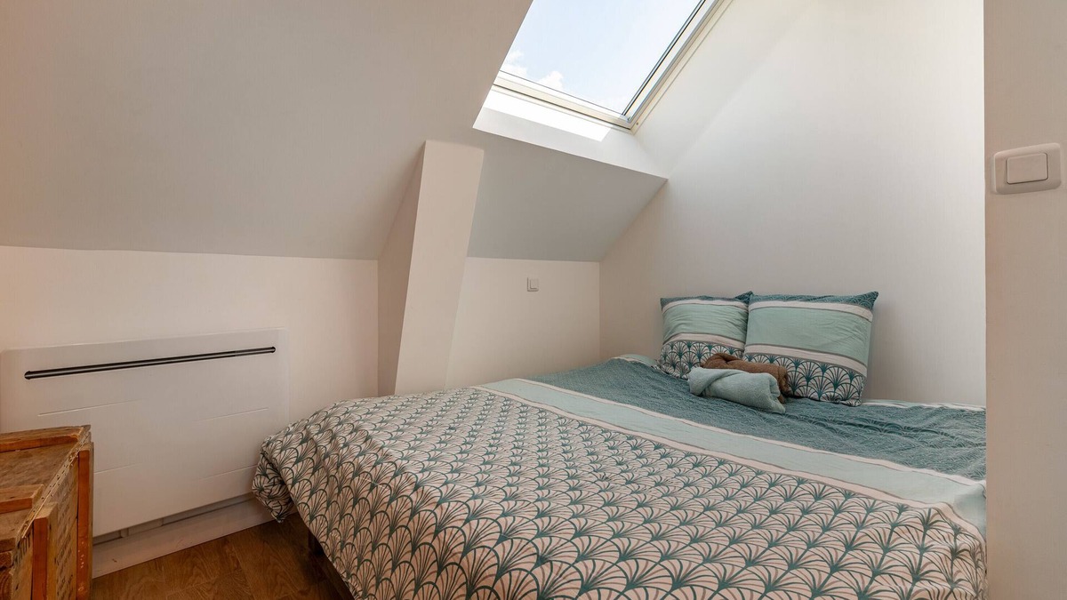 Merlevenez Apartment | Studio Apartment 'Gwenn Ha Du' with Shared Garden and Wi-Fi