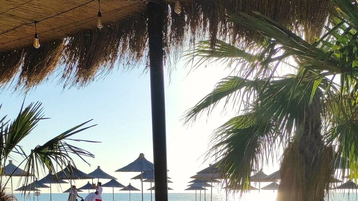 Qerek Apartment | Studio Apartment Hamallaj Beach