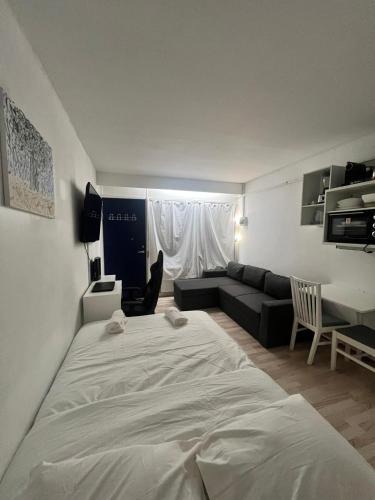 Tarnby Apartment | Studio Apartment in Airport Area