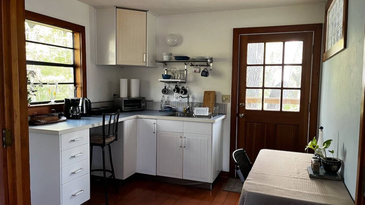 Micanopy Apartment | Studio Apartment in Beautiful Country Setting