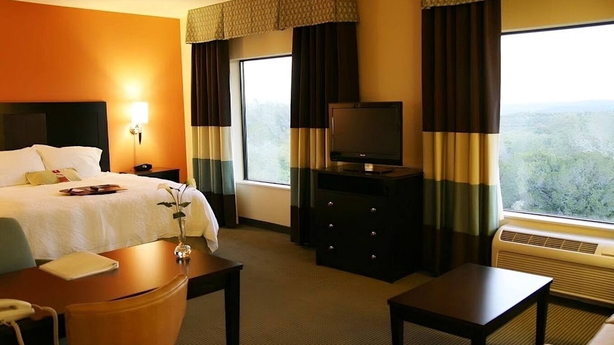 Lakeway Apartment | Studio Apartment in Lakeway