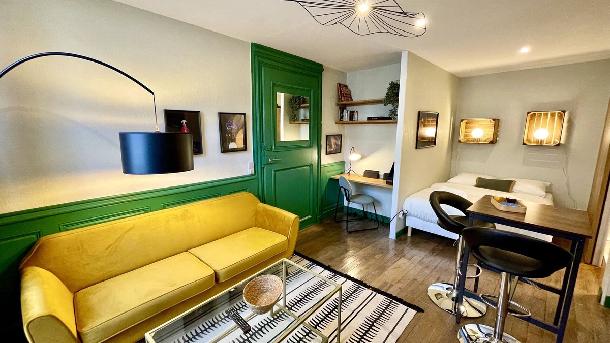Verdun Apartment | Studio apartment in Verdun, "Les Coulisses"
