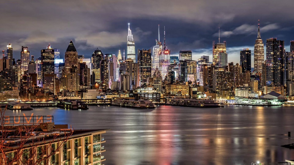 Weehawken Apartment | Studio Apartment Minutes Away from Times Square