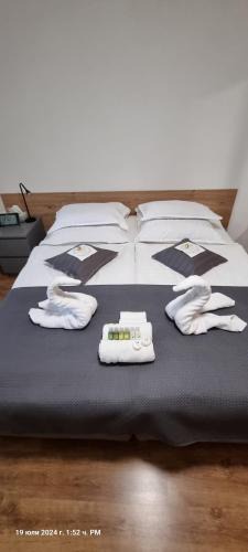 Oberesslingen Apartment | Studio Apartment Nähe S-Bahn inklusive Parkplatz