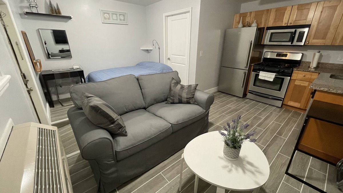 Weehawken Apartment | Studio Apartment | Near Midtown Manhattan