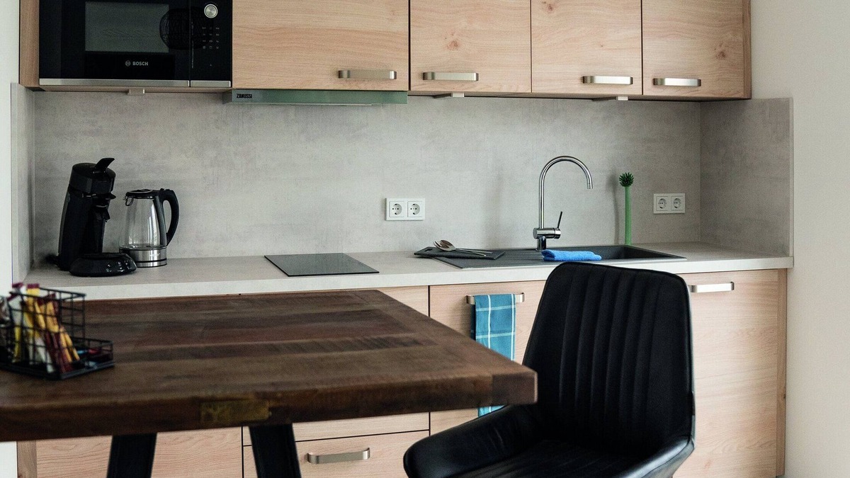 Dormagen Apartment | Studio apartment no. 9 on the 2nd floor on the right (street side, roof terrace)