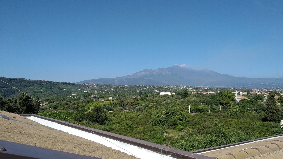 Santa Tecla Apartment | Studio apartment with sea and Etna view, swimming pool