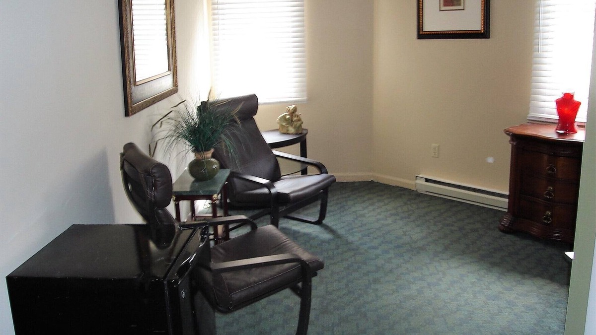 Bellepoint Apartment | Studio apartments with kitchenette in the historic Appalachian town
