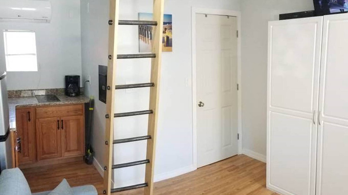 Pine Point Condo | Studio Apt by beach - unit #14