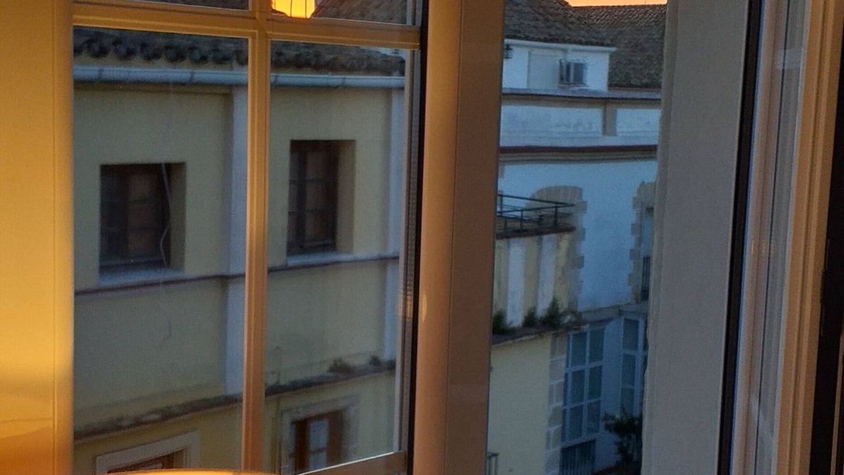Jerez de la Frontera Old Town Apartment | Studio Arenal Bed in attic with balcony at km 0 of Jerez