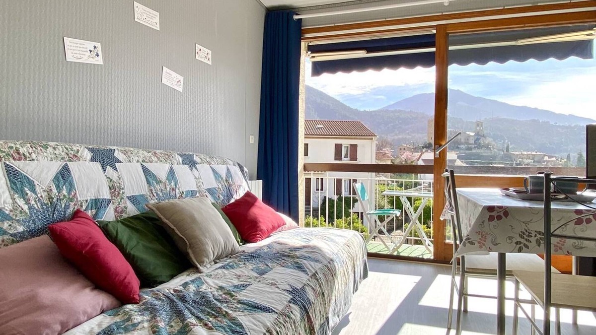 Vernet-les-Bains Apartment | Studio Avec Balcon et vue Dégagée à 5 min à Pied du Centre Ville