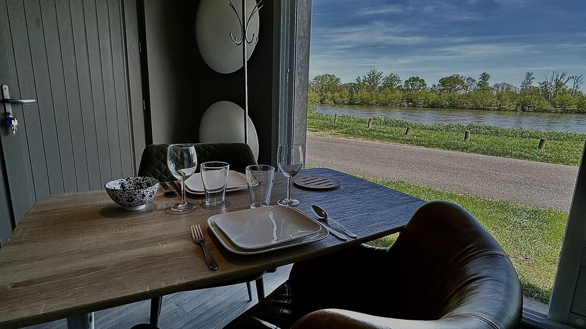 Beaugency Apartment | Studio Avec vue sur Loire et Grand Jardin. Animaux Accepter !