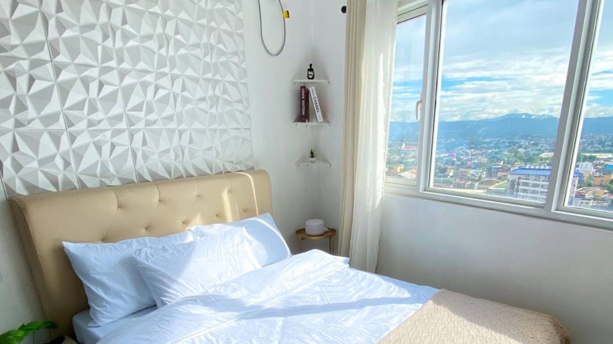 Diliman Condo | Studio bedroom in Circulo Verde near Eastwood Quezon city. Pet-Friendly!