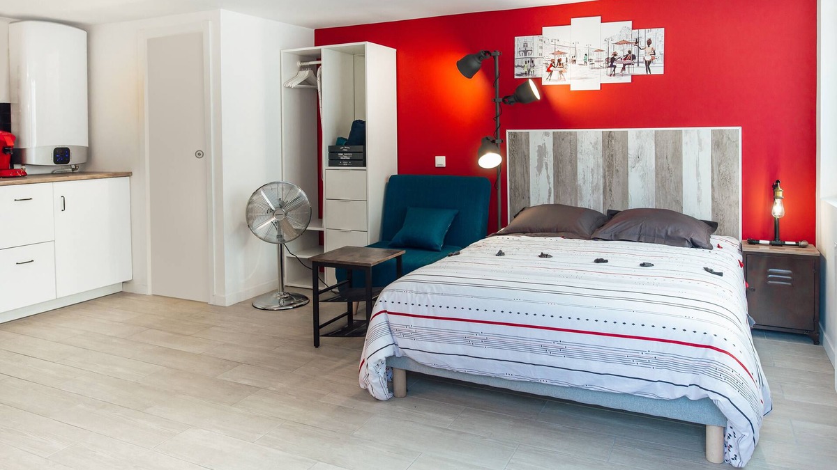 Le Perreux-sur-Marne Apartment | Studio BISTROT near PARIS and DISNEYLAND - FREE WIFI