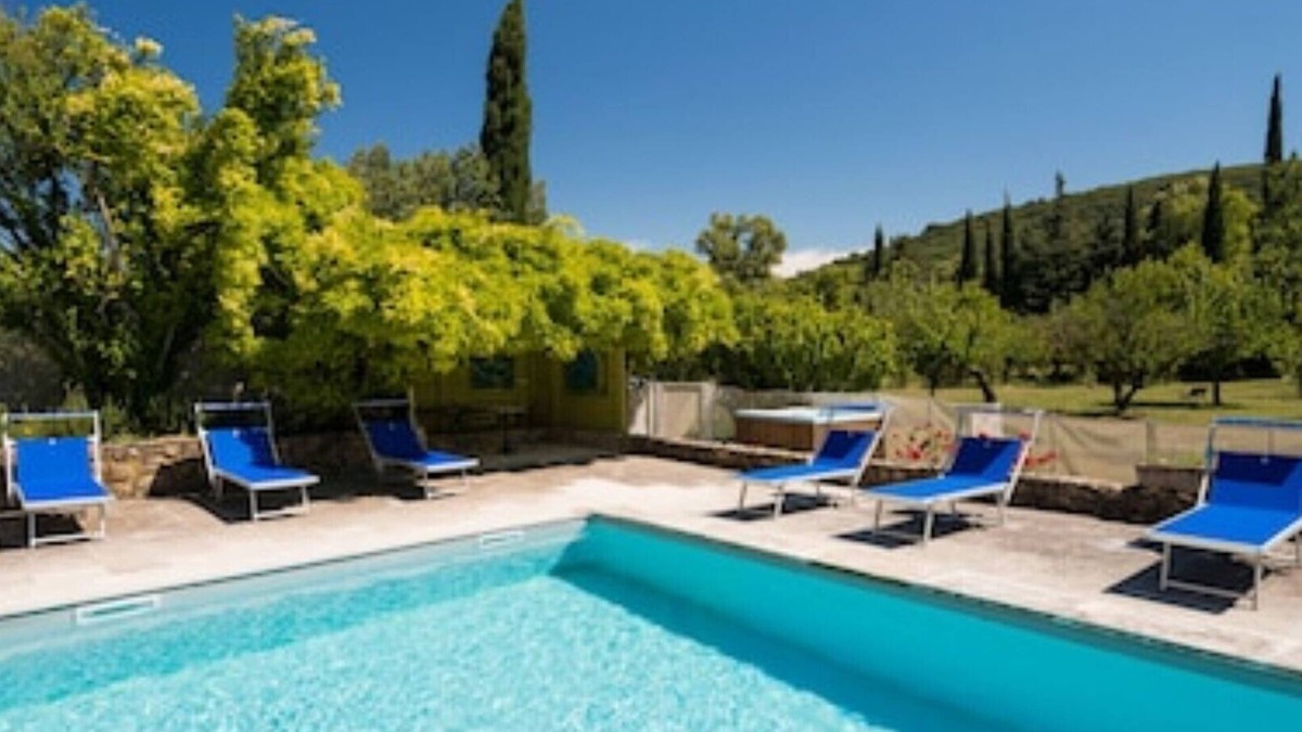 Valaurie Apartment | ✨ Studio Bleu de Toi - Charm and Serenity in the Drôme in the heart of 14 hectares ✨