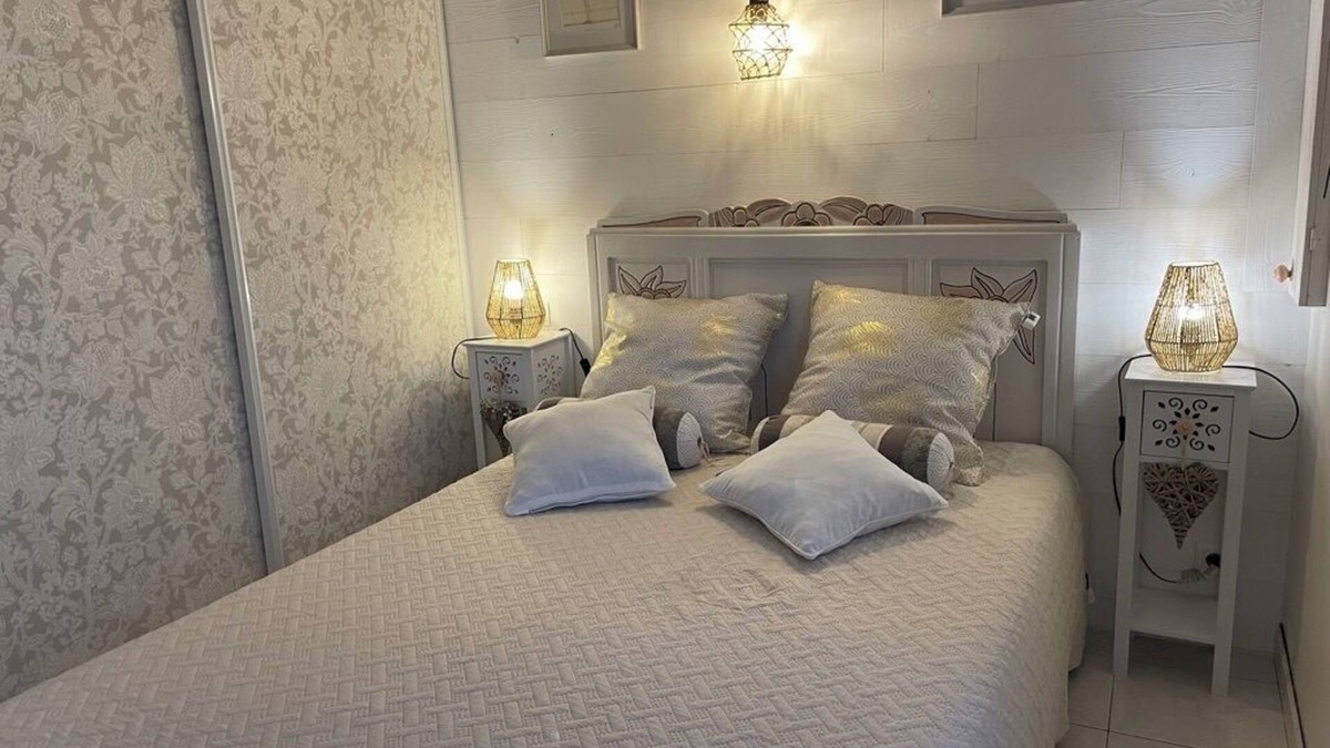 La Cotiniere Apartment | Studio bungalow in La Cotinière beach 100m, port 150 m