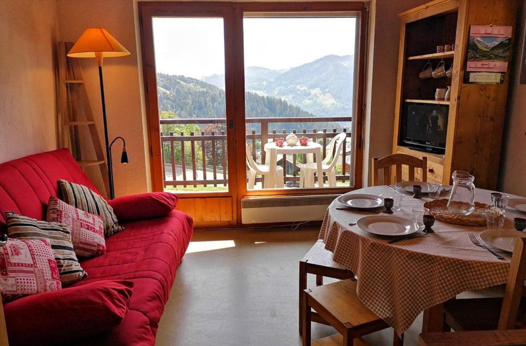 Notre-Dame-de-Bellecombe Apartment | Studio/Cabine avec Mezzanine - Proche Pistes, 5 Pers. - FR-1-595-17