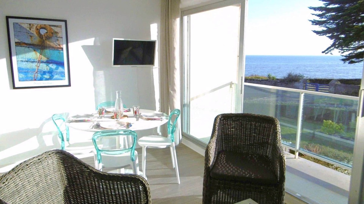 Saint-Jacques Apartment | Studio cabin 2 to 4 people Ocean view