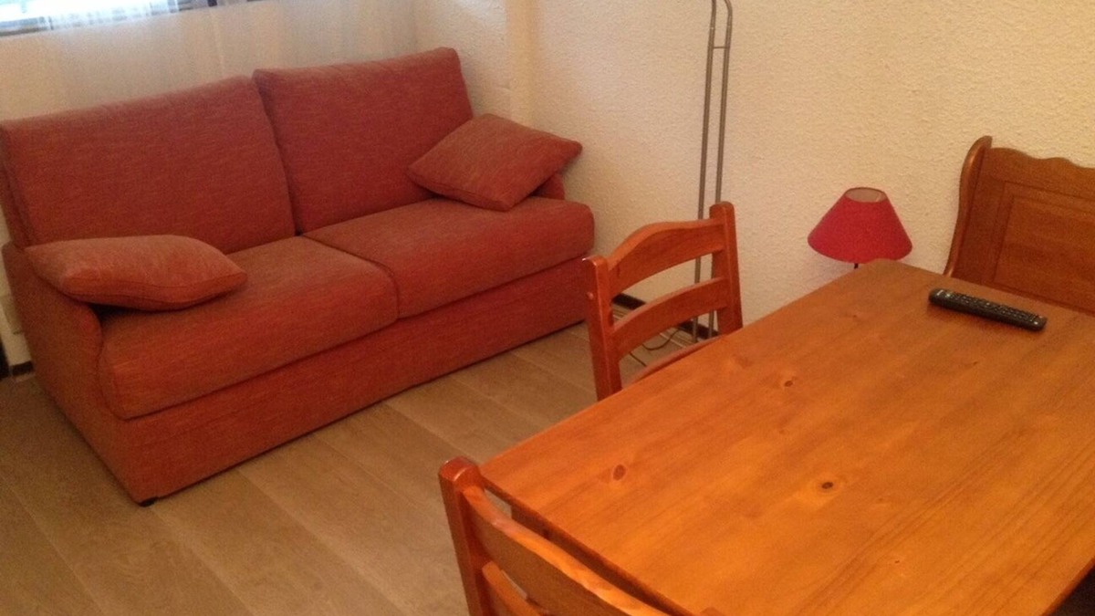 Saint-Etienne-de-Tinee Apartment | STUDIO cabin with underground parking Auron 50 meters from the first ski lift