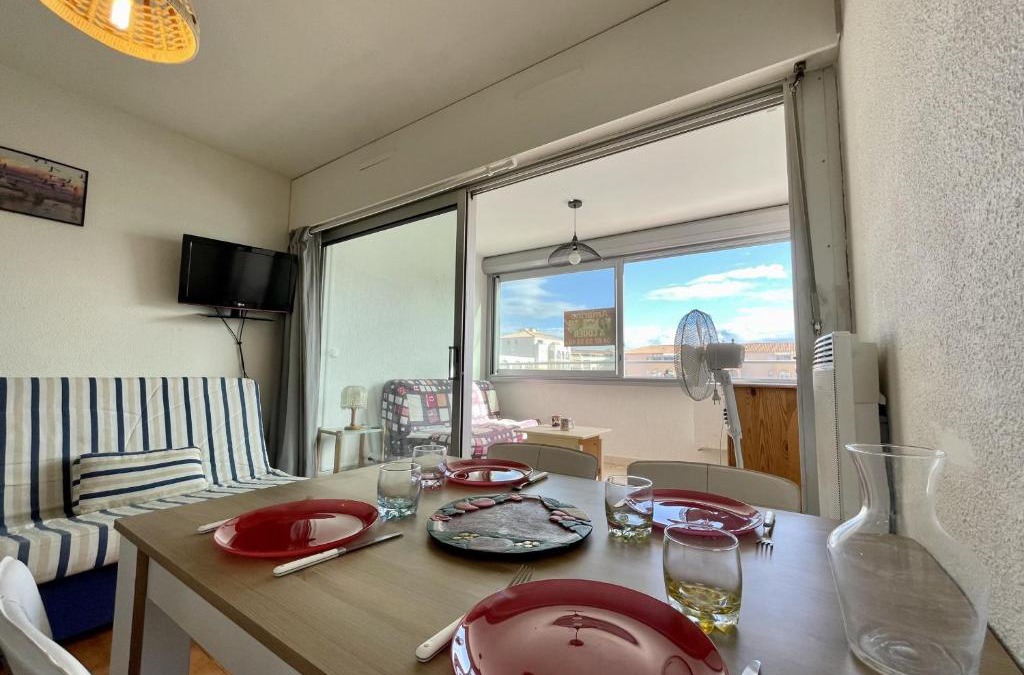 Sete Apartment | Studio cabine avec parking à 600m des plages à Sète - FR-1-338-162