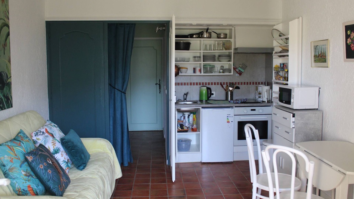 Mollans-sur-Ouveze Apartment | Studio Climatisé 424 Les Genèvriers