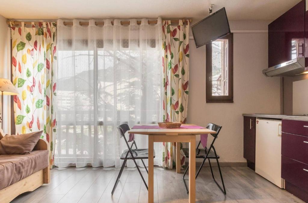 Briancon Apartment | Studio cosy avec coin nuit, proche télécabine et centre, parking - FR-1-330C-21