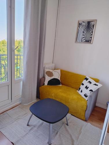 Gennevilliers Apartment | Studio cosy - proche Metro13 G Péri