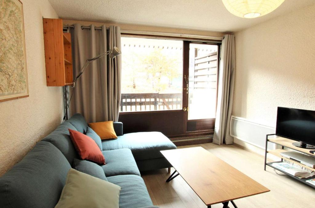 La Salle-les-Alpes Apartment | Studio cosy proche télécabine Fréjus, 4 pers, piscine et parking, La Salle-les-Alpes - FR-1-330F-104