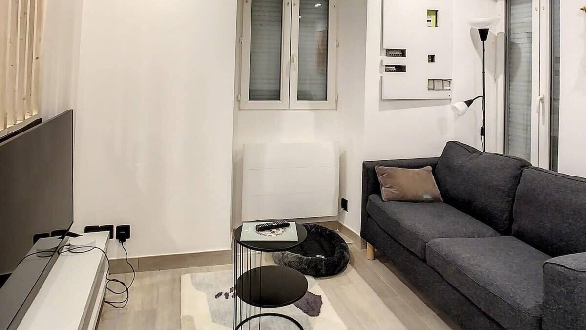 Presles Apartment | Studio Cosy tout équipé 2 pers gare wifi
