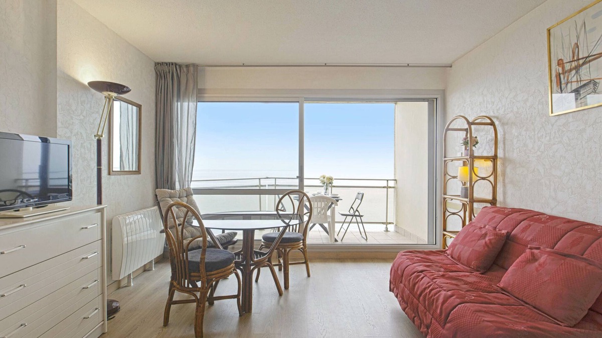 Biarritz Apartment | Studio Croskey - Welkeys