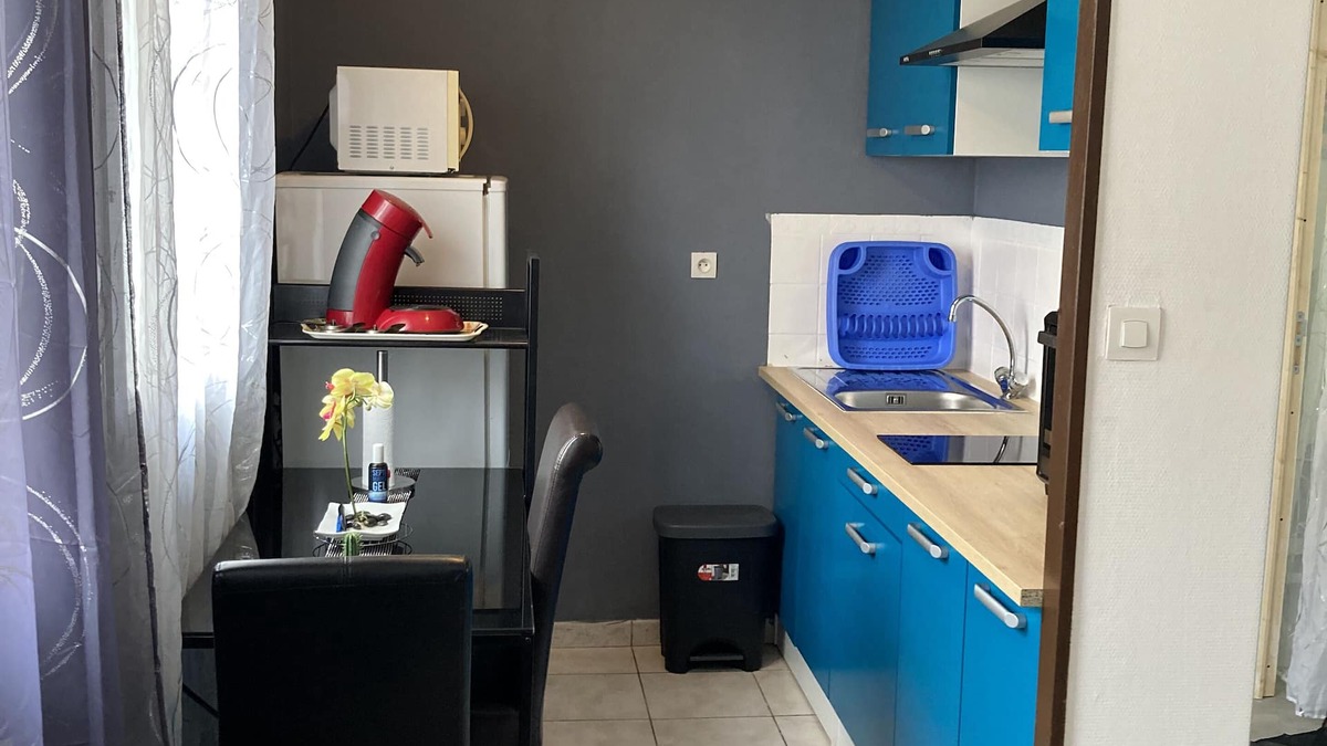 Vesoul Apartment | STUDIO DE LA GARE