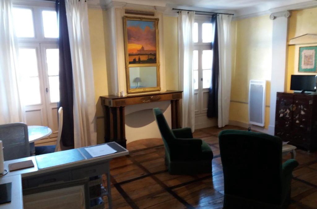 Grenade-sur-l'Adour Apartment | Studio de Tourisme Tilleuls