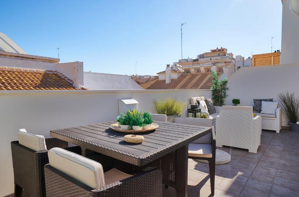 Perchel Sur Apartment | Studio Deluxe with Shared Roof Terrace