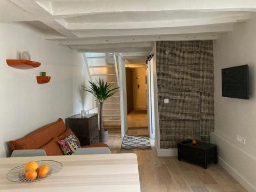 Montfort-l'Amaury Apartment | Studio du Onze Charmant studio avec chambre en mezzanine centre Montfort L'Amaury