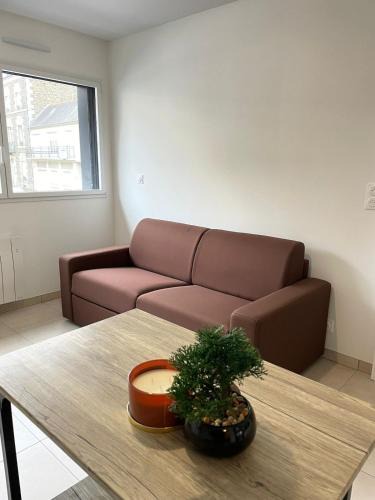 Centre ville - Urbanistes Apartment | Studio en plein cœur de Fougères avec parking privée