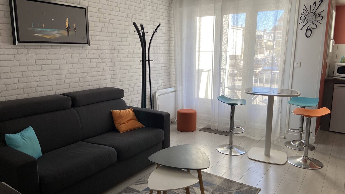 Wimereux Apartment | Studio "Escale en bord de mer" in Wimereux, Parking, Wifi