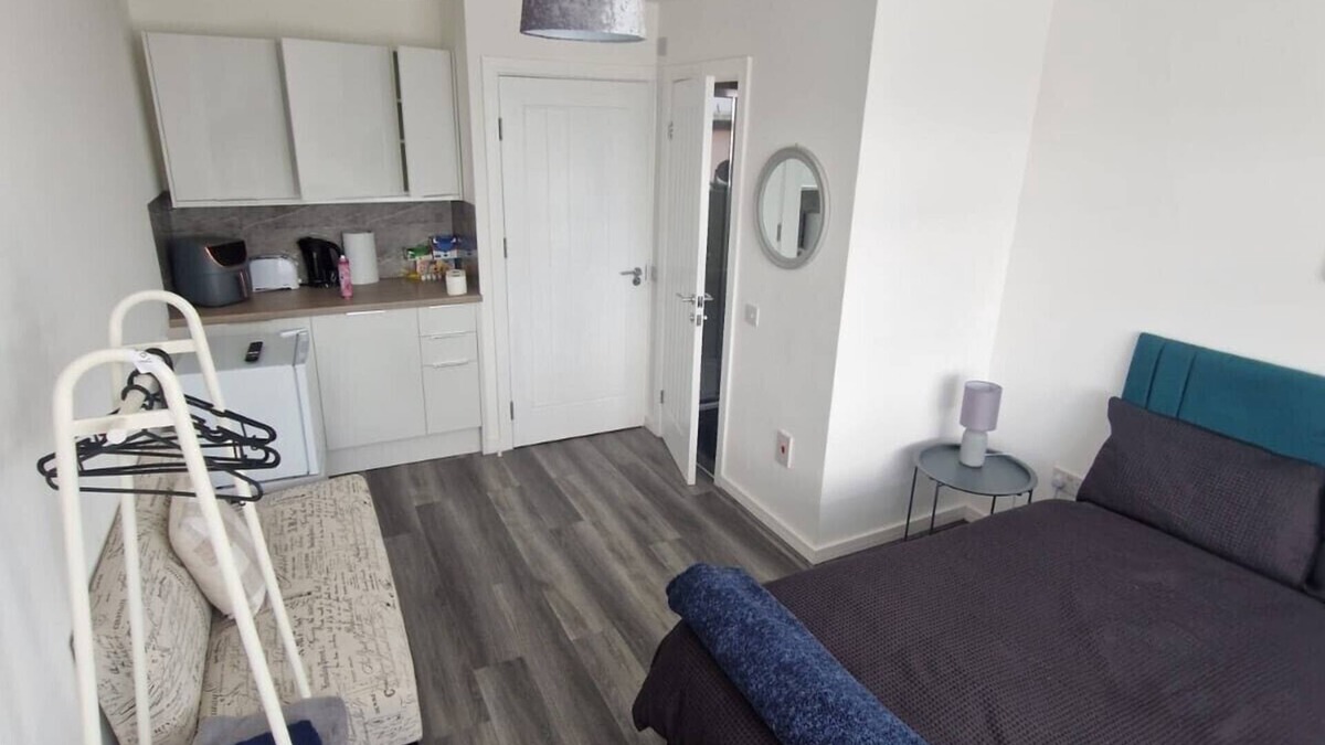 Wellingborough Apartment | Studio flat 4