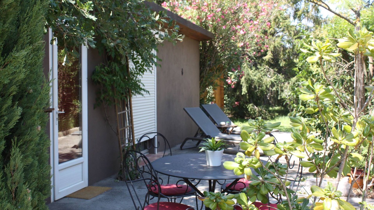 Gemenos Apartment | Studio flat-gemenos en provence
