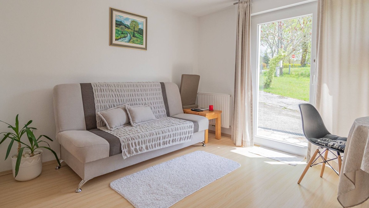 Lipovaca Dreznicka Apartment | Studio flat with terrace Lipovača, Plitvice (AS-19450-a)