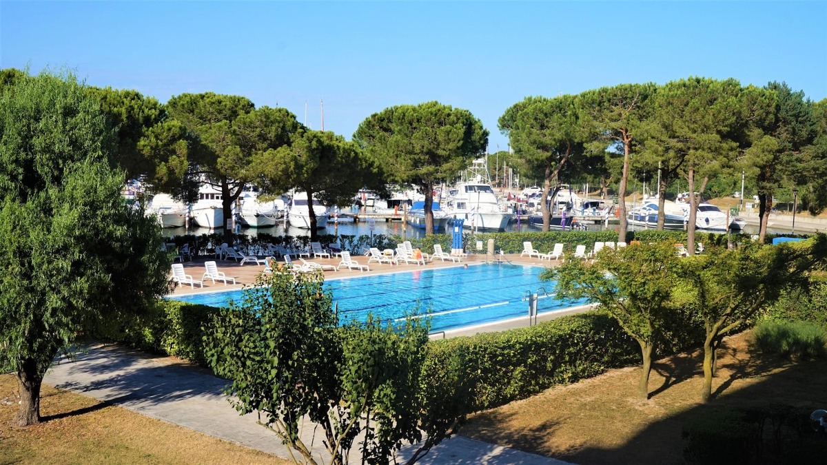 Aprilia Marittima Apartment | Studio for 4 people with beautiful terrace facing the sea by Beahost Rentals