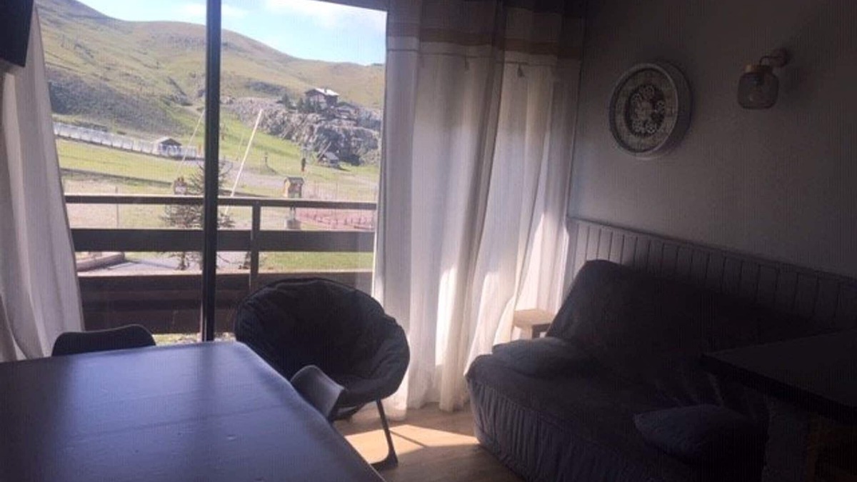 Arette Apartment | Studio for 6 near slopes and shops - Balcony - Free Parking