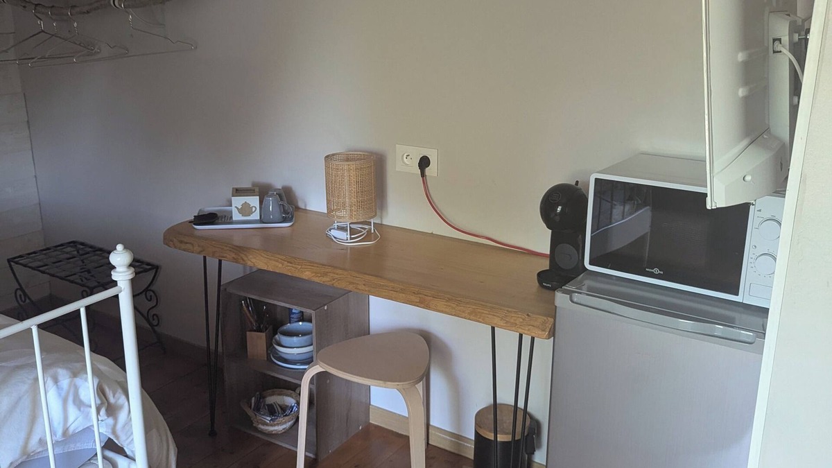 La Cerlangue Apartment | Studio for business travellers, Monday to Friday
