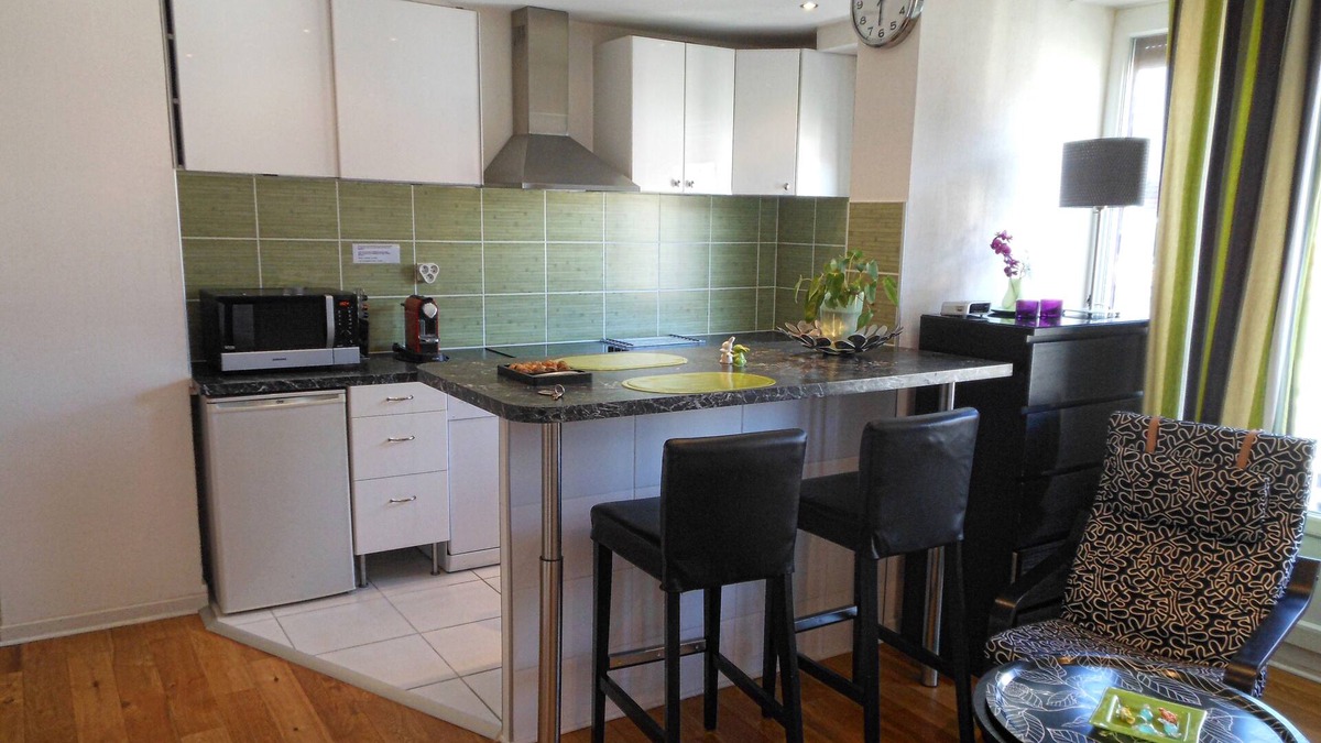 Quartier Chorier-Berriat Apartment | STUDIO GARE *, 40m2, QUIET, RENOVATED, HIGH FLOOR, MAGNIFICENT VIEW