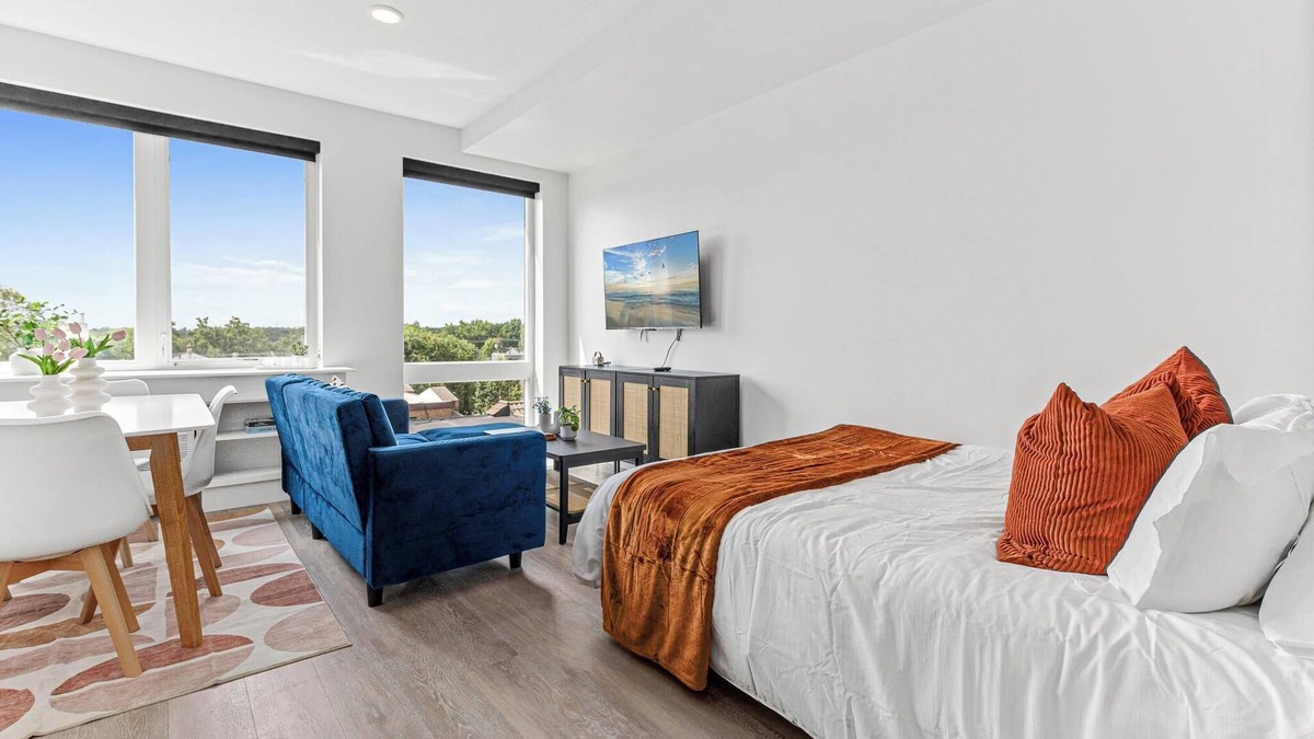 Kingfield Apartment | Studio Getaway 10 min From Downtown Minneapolis