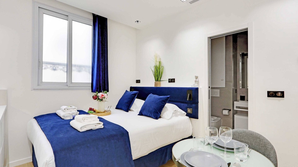 Bonne-Nouvelle Apartment | Studio ideally located in the heart of Paris