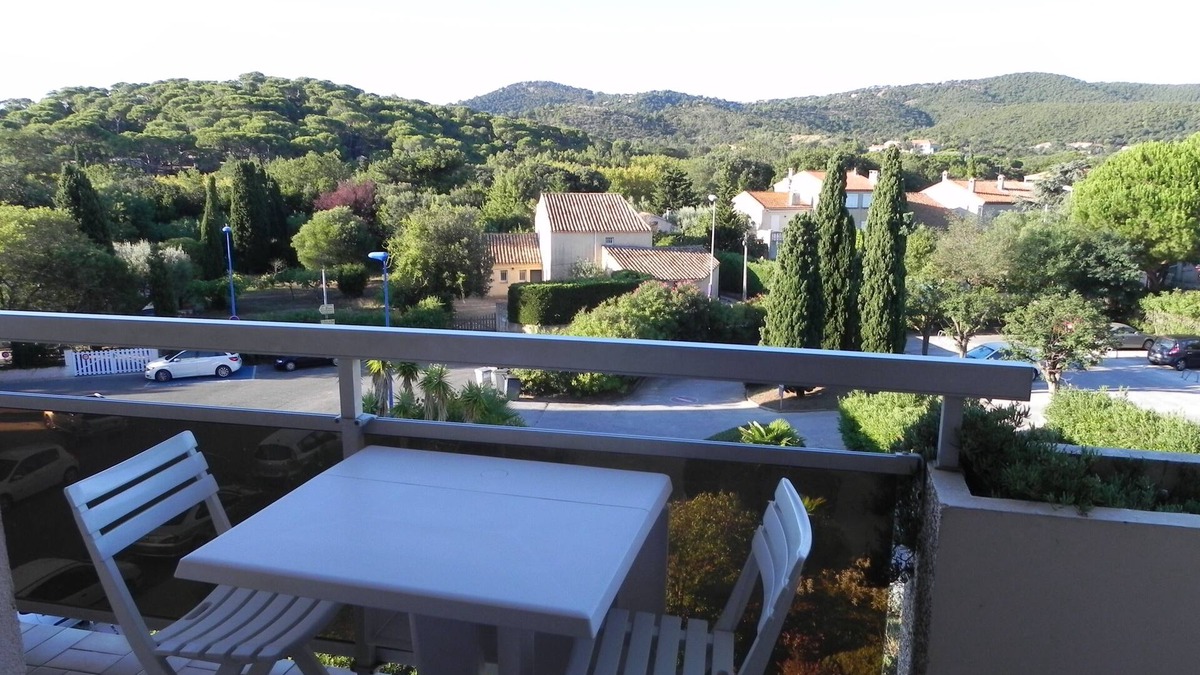 La Faviere Apartment | STUDIO IN BORMES LES MIMOSAS