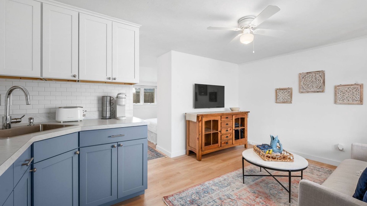 Harwich Port Apartment | Studio in Harwich Port - Walk to Beach, Community Pool