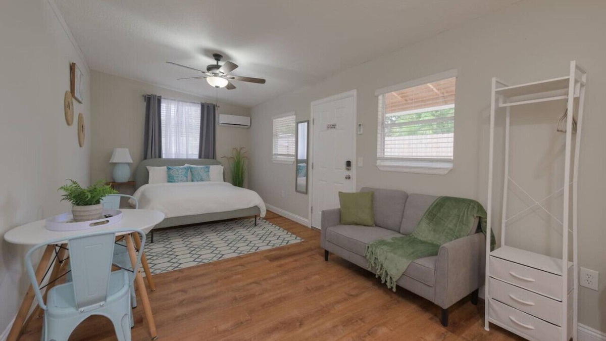 Azalea Park Apartment | Studio in the heart of Orlando