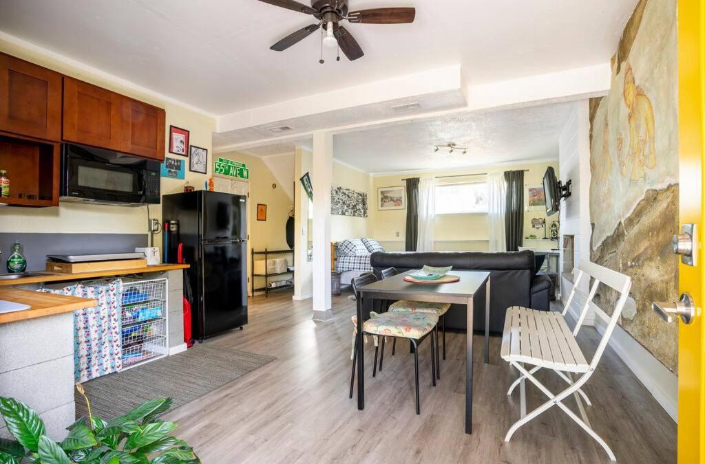 Highland Park Apartment | Studio in West Seattle