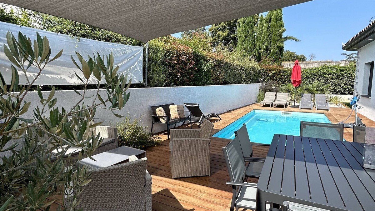 Carmaux Apartment | Studio Indépendant Avec Piscine